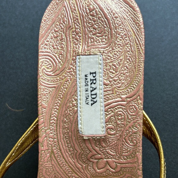 Prada Calzature Donna  leather gold kitten heel  slides. - Picture 2 of 4